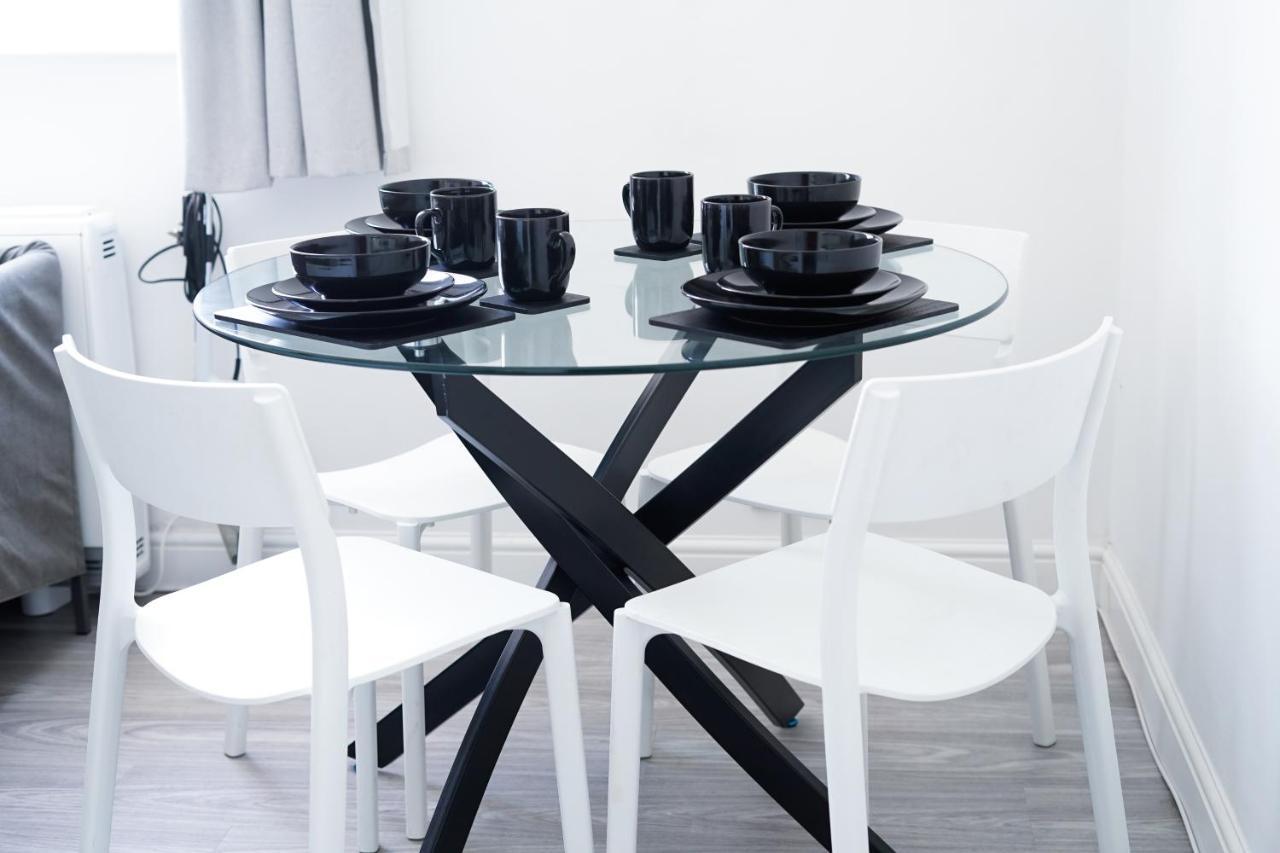Brighton City Centre 2Br Apartment - Perfect For Contractors, Families & Groups - Free Parking & Walk To Beach Bagian luar foto